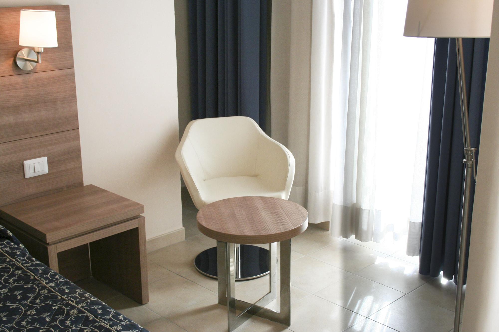 Hotel Mediterraneo شيفيتافيكْيا المظهر الخارجي الصورة